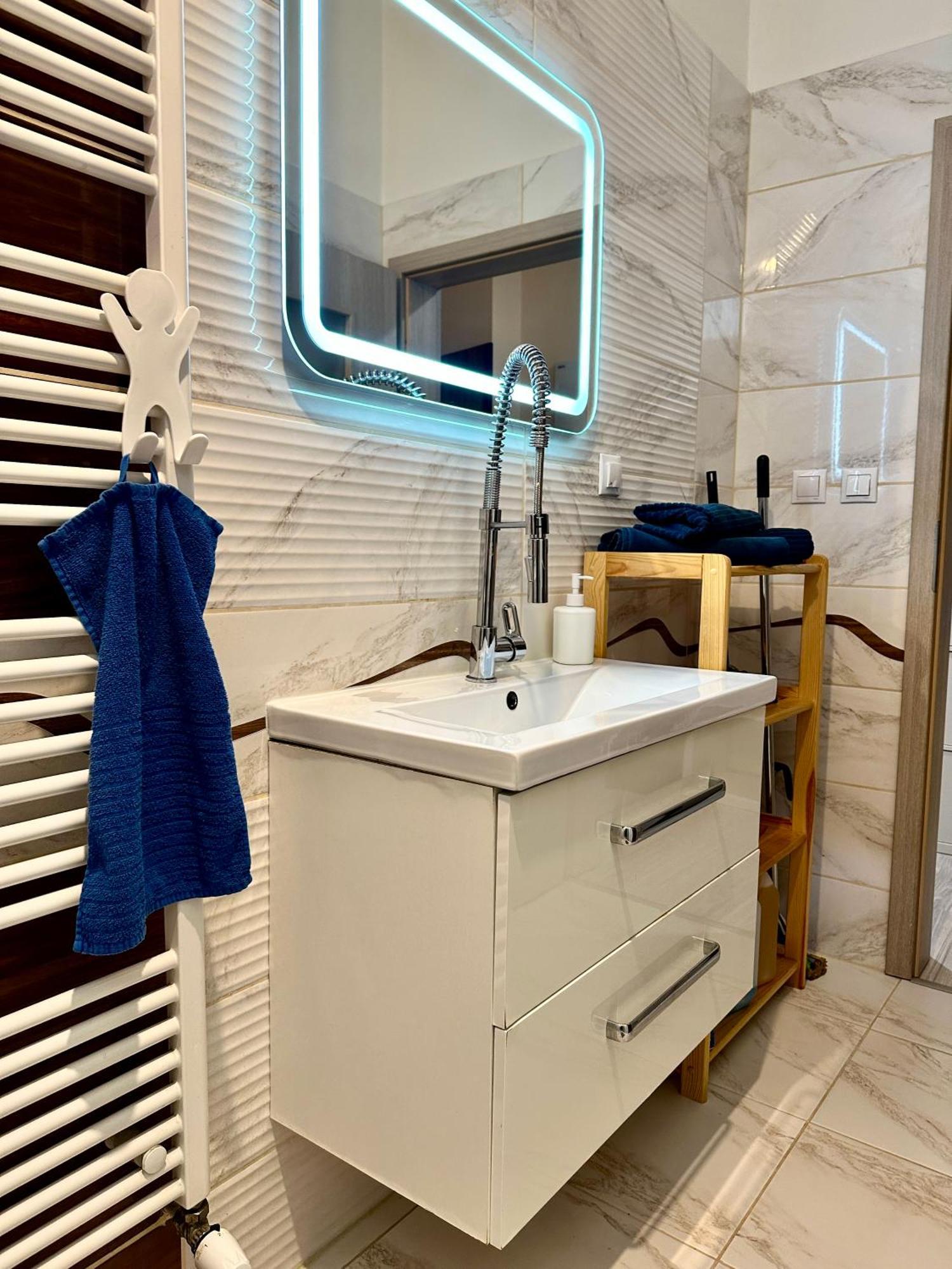 Princess Main Square Apartment 波普拉德 外观 照片