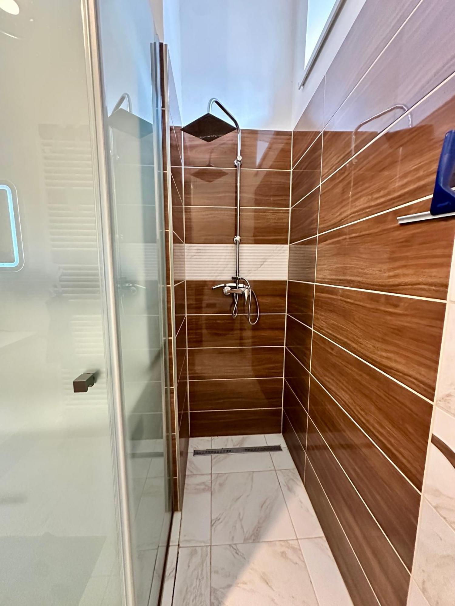 Princess Main Square Apartment 波普拉德 外观 照片